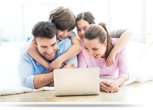 Family applying for a mortgage loan
